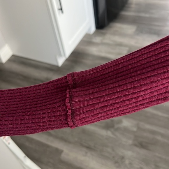 FREE PEOPLE Top- Size S - Picture 5 of 5